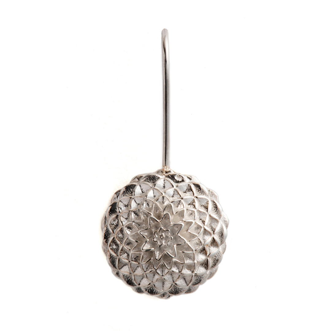 DAHLIA BLOOMING SILVER EARRINGS