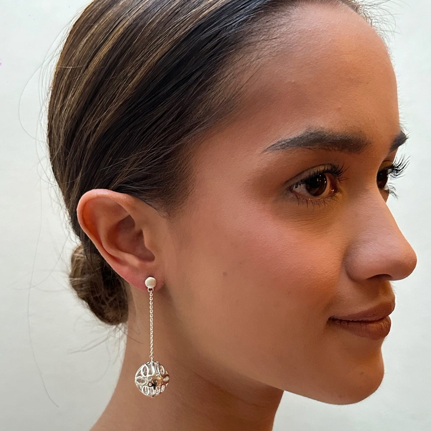 ARETES LARGOS PLATA