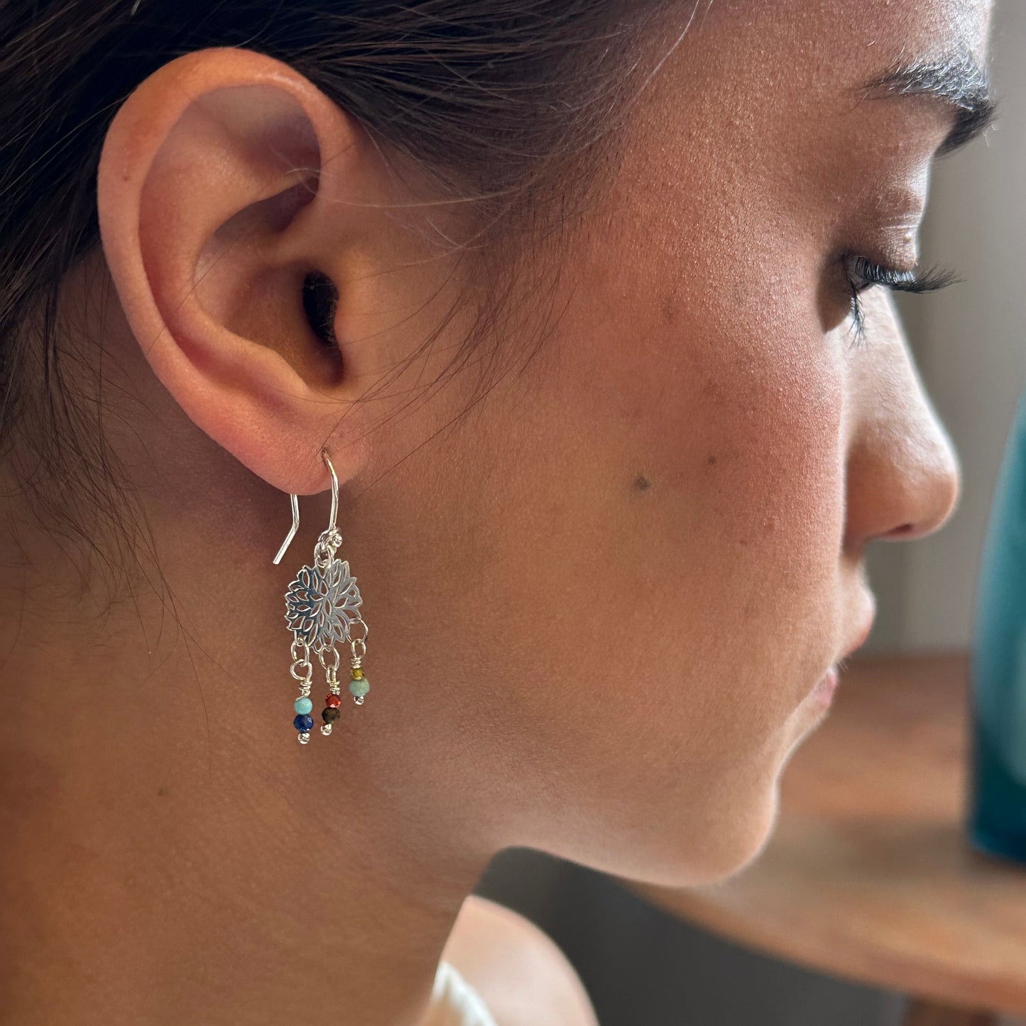 MINI DALIA SILVER EARRING WITH NATURAL BEADS