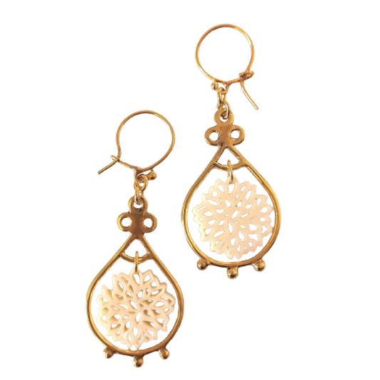 IVORY DROP EARRINGS