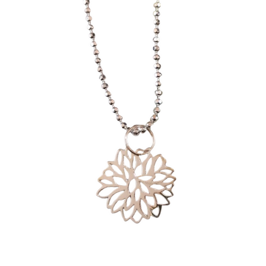 MINI DAHLIA SILVER PENDANT